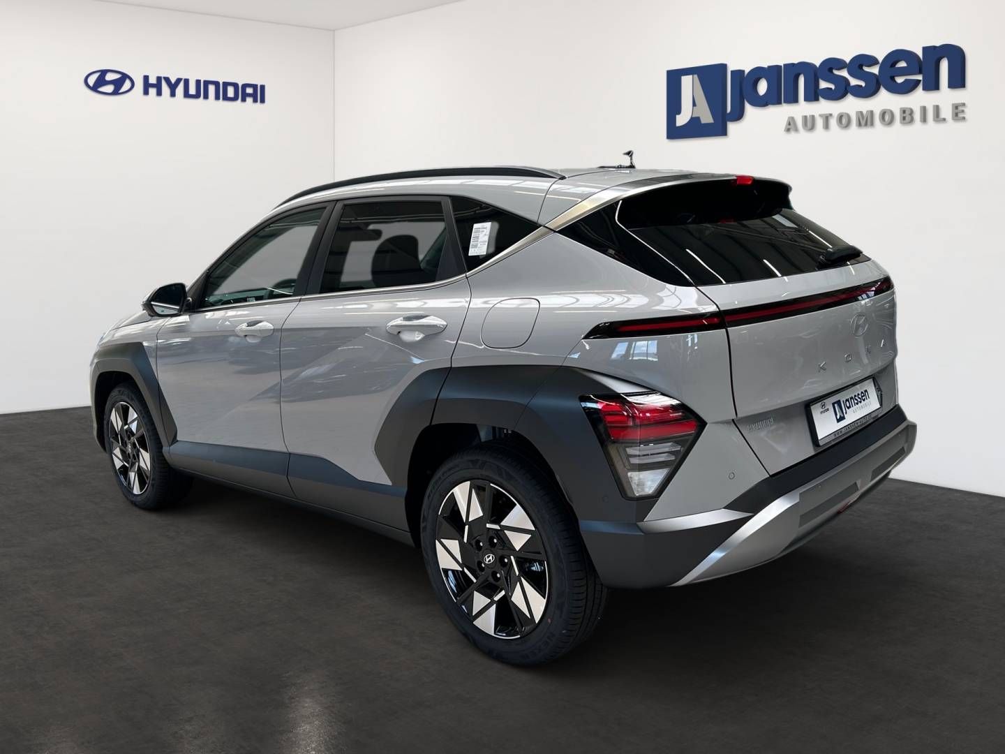 Fahrzeugabbildung Hyundai KONA 1.6 T-GDI (180 PS) DCT Prime Bose GSD Tages
