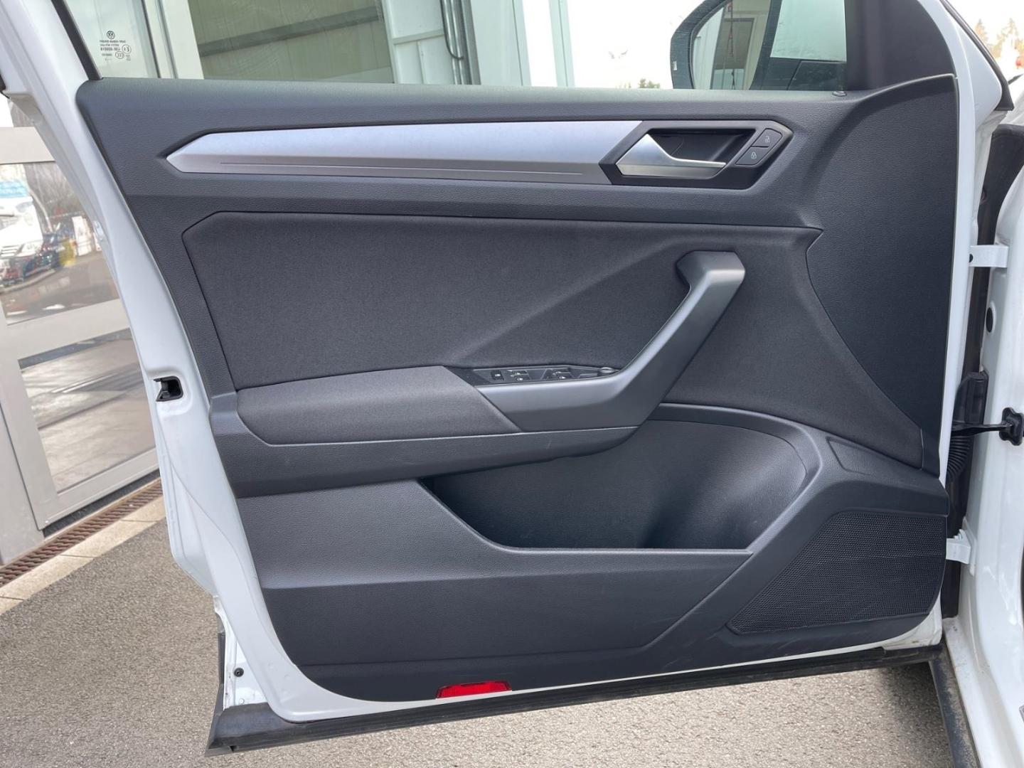 Volkswagen T-Roc Active 2.0 TDI DSG Navi PDCv+h CarPlay BT, миниатюра 12