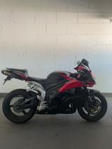 Honda CBR 600 RR PC40 - HONDA 2007 CBR 600 RR