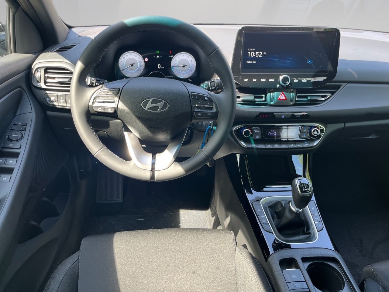Fahrzeugabbildung Hyundai i30 FL 5-Türer (MY26) 1.0 T-GDI (115 PS) 6-MT 2W