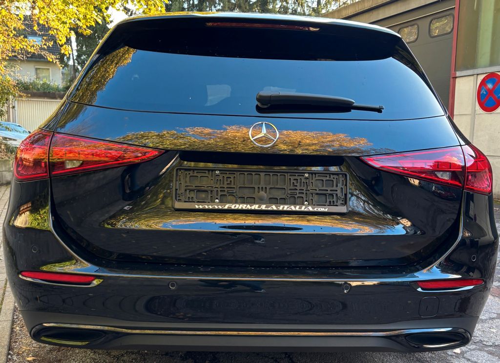 MERCEDES-BENZ C-Class 2023