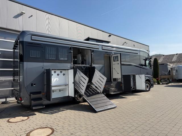 Mercedes-Benz KR Exclusiv, 5 Pferde, Pop Out ,Mega Push Up