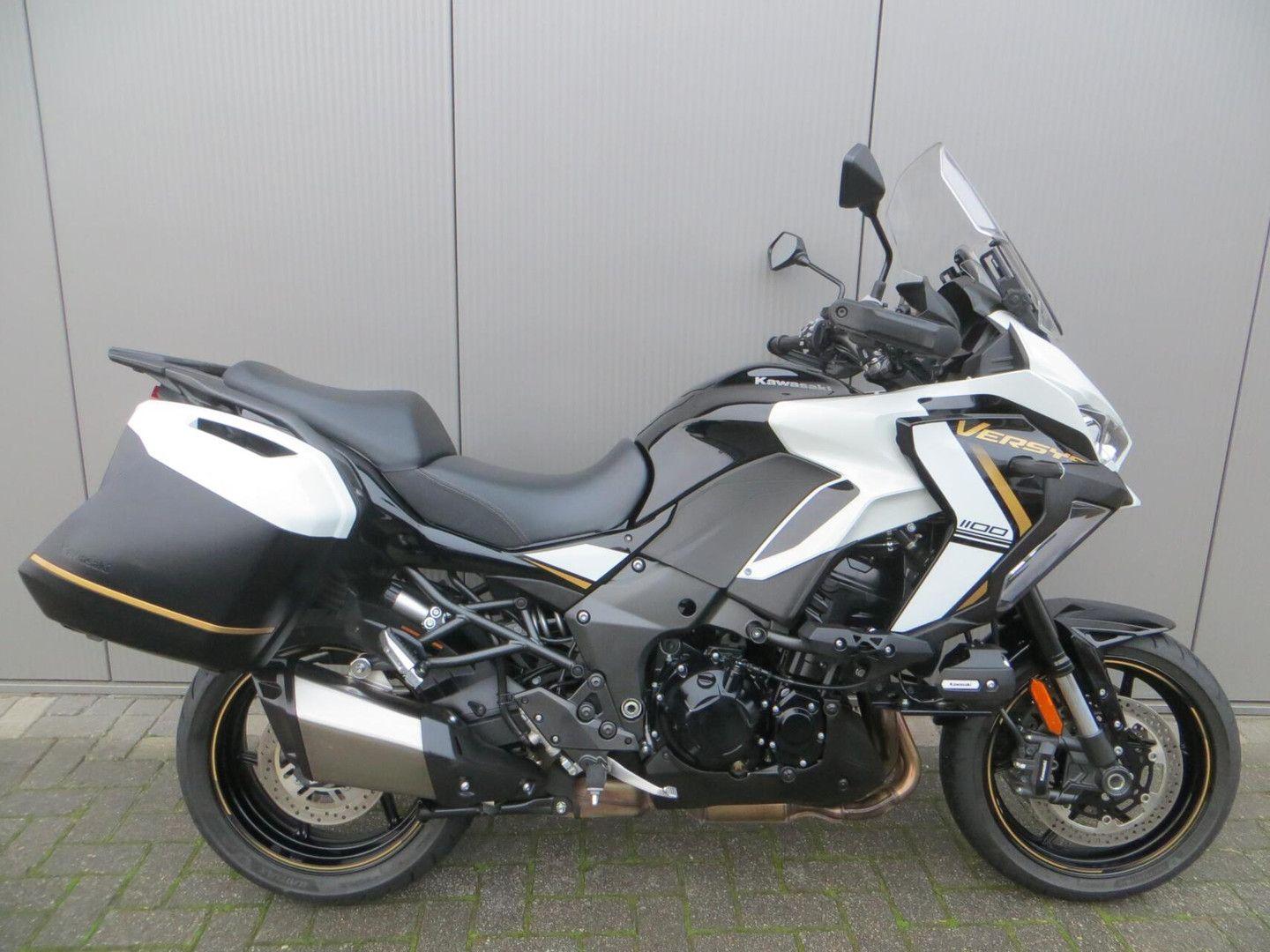 Kawasaki Versys 1100 S Tourer +