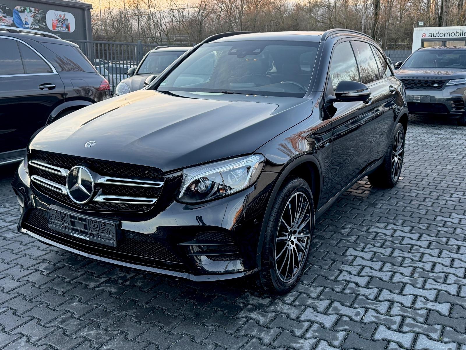 Mercedes-Benz GLC 350e 4Matic AMG PANO HUD NIGHT BURMESTER 20"