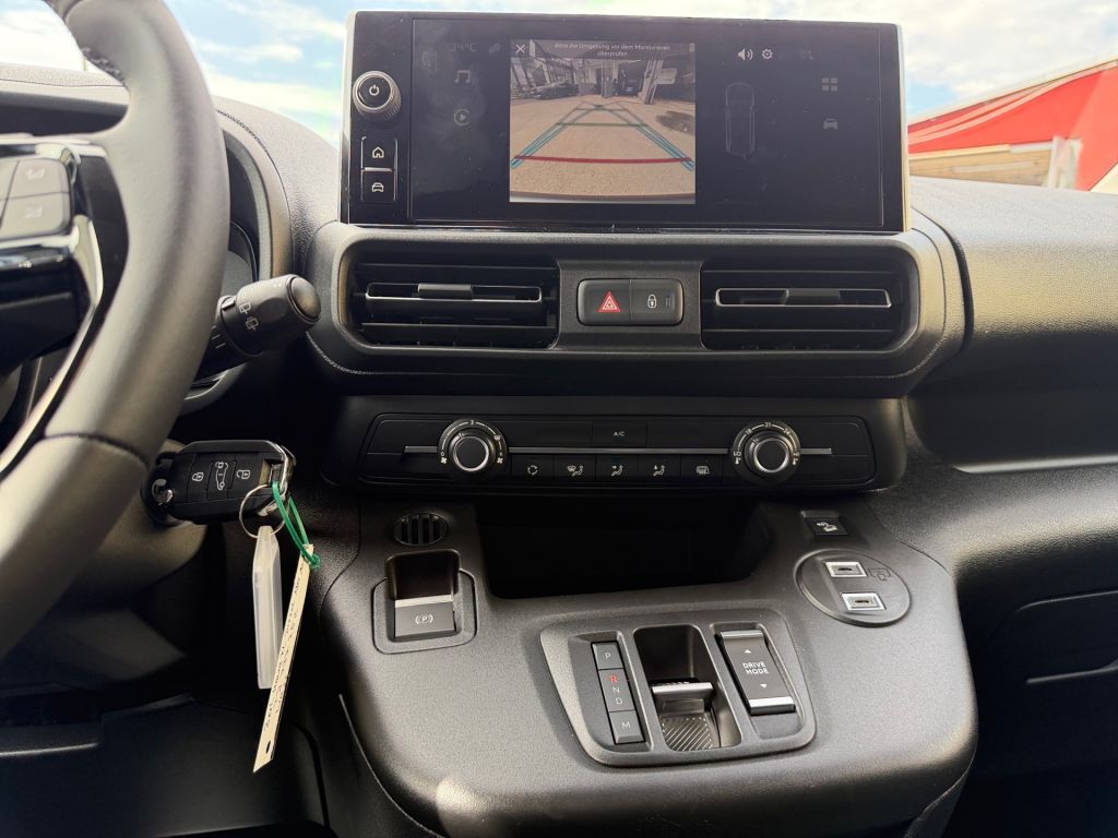 Fahrzeugabbildung Citroën Berlingo 1.5 Diesel 130 XL EHZ EAT8