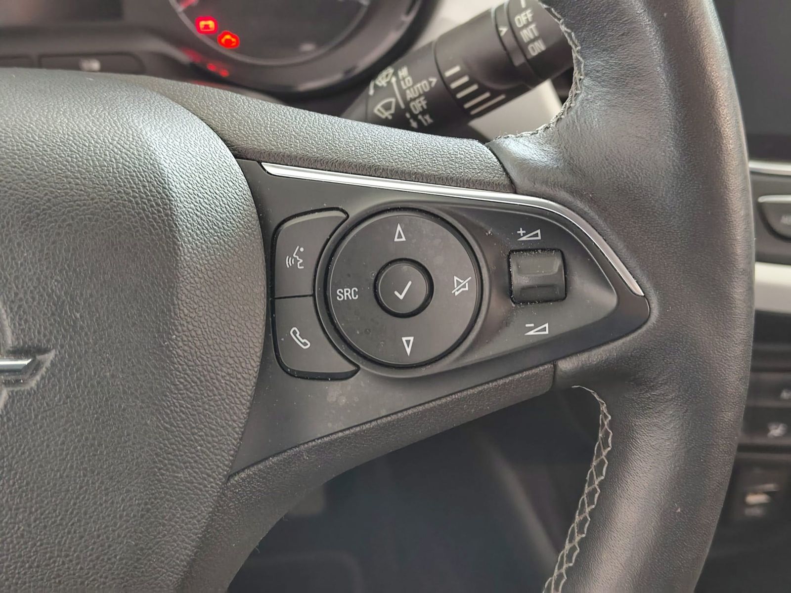 OPEL Crossland X Crossland 1.2 2020 Automatik Navi Parkassistent – Bild 29