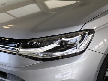 Volkswagen Caddy Maxi eHYBRID DSG STYLE LED ACC 7SITZ AHK