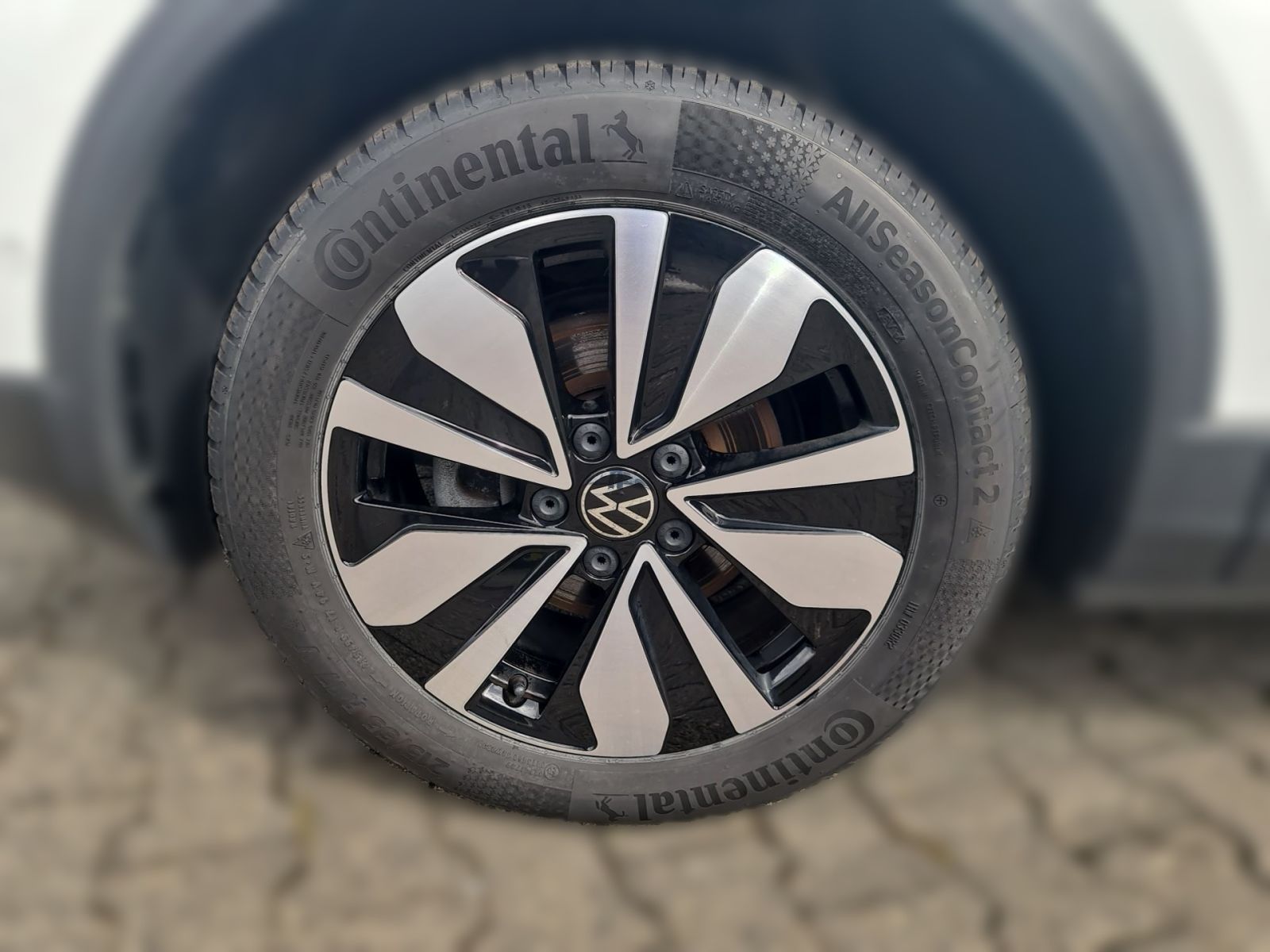 Volkswagen T-Roc - Bild 3