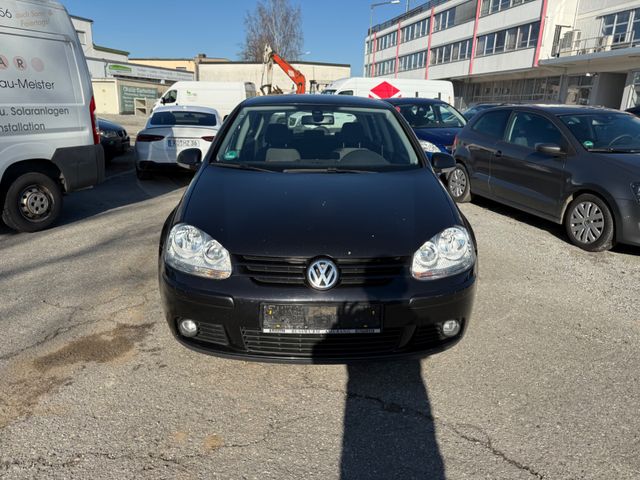 Volkswagen Golf 1.6 FSI Goal