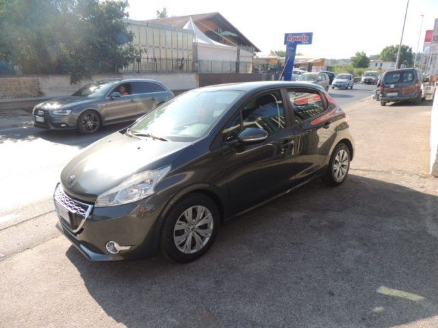 Peugeot PEUGEOT 208 1.4 VTi 95 CV 5p. GPL Active