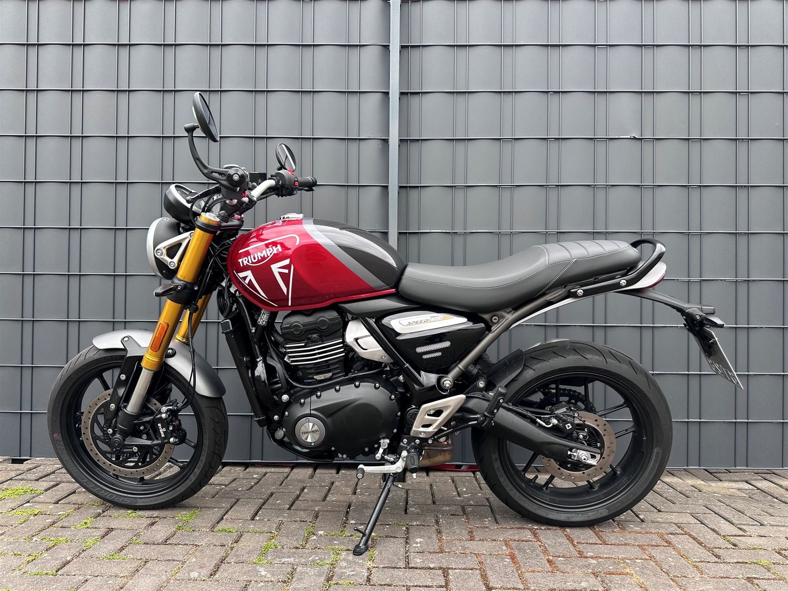 Fahrzeugabbildung Triumph Speed 400