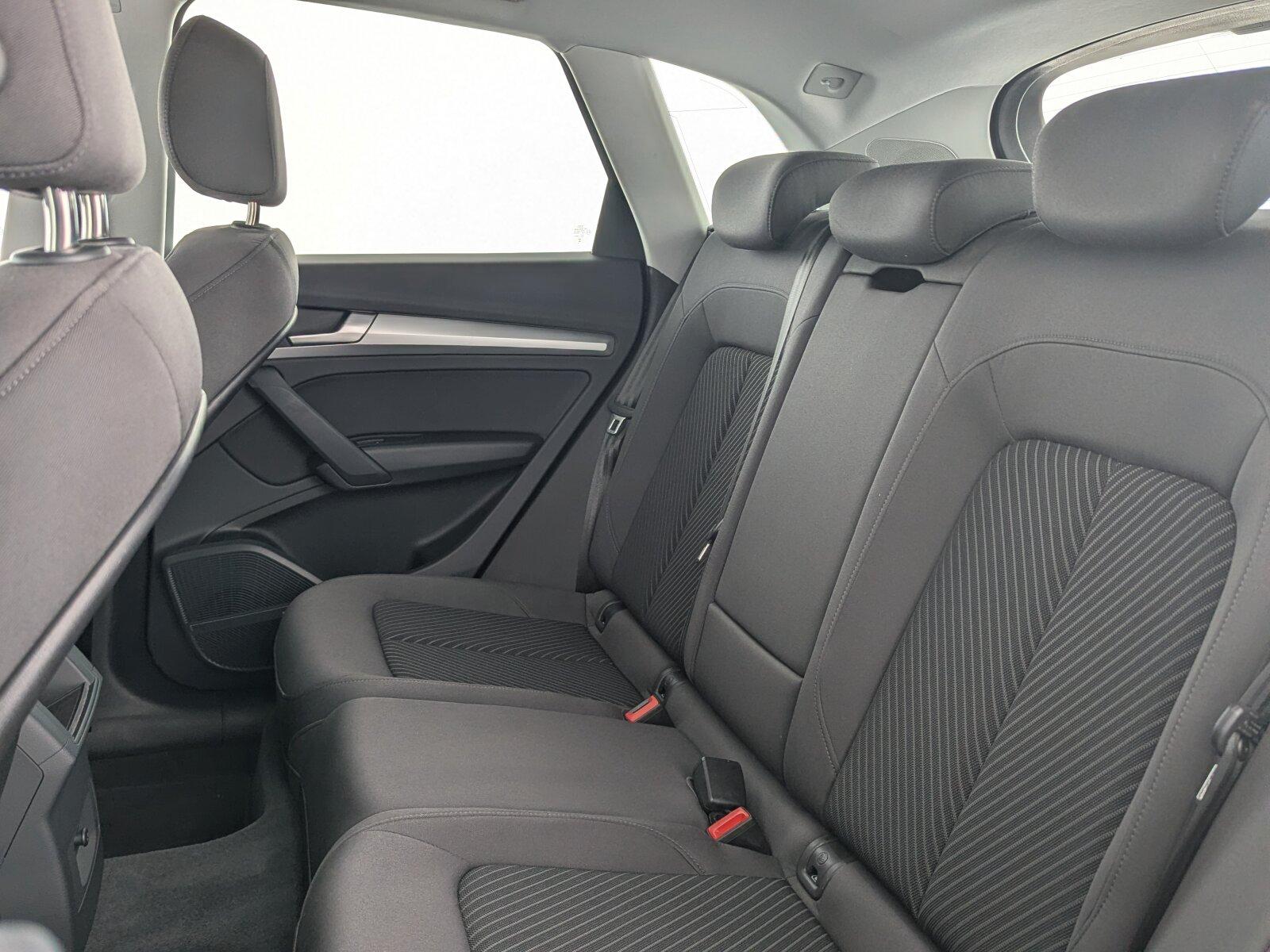 Audi Q5 40 2.0 TFSI quattro S line LED+NAVI+RFK+SHZ+
