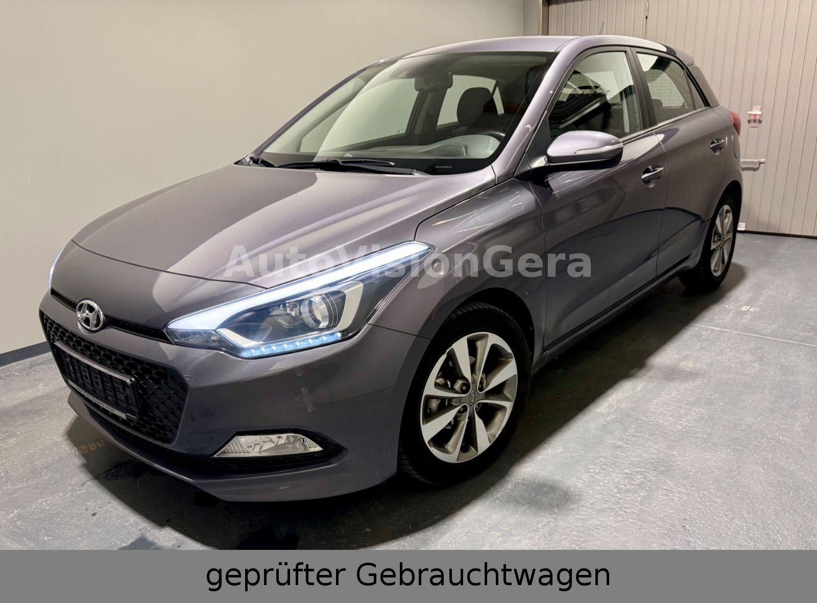 Hyundai i20 1.4 SHzg LenkradHzg PDC Tempomat Freisprech