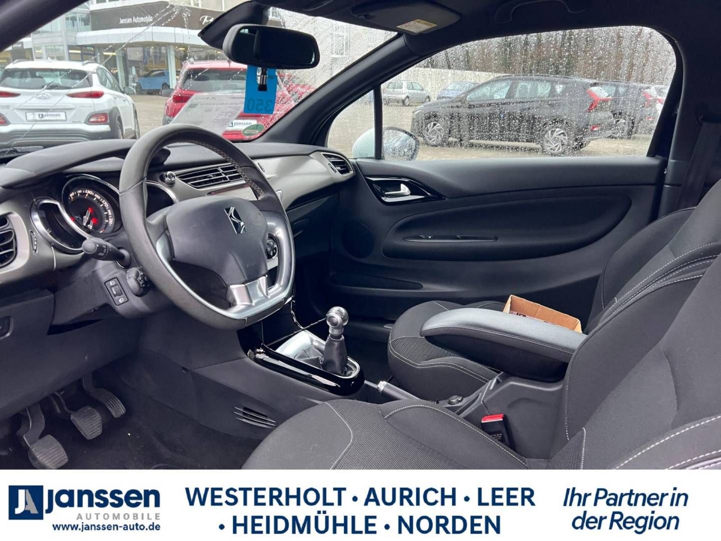 Fahrzeugabbildung Citroën DS3 PureTech 110 SOChic