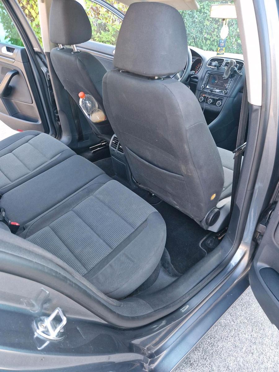 Volkswagen Golf 2010 — photo 8