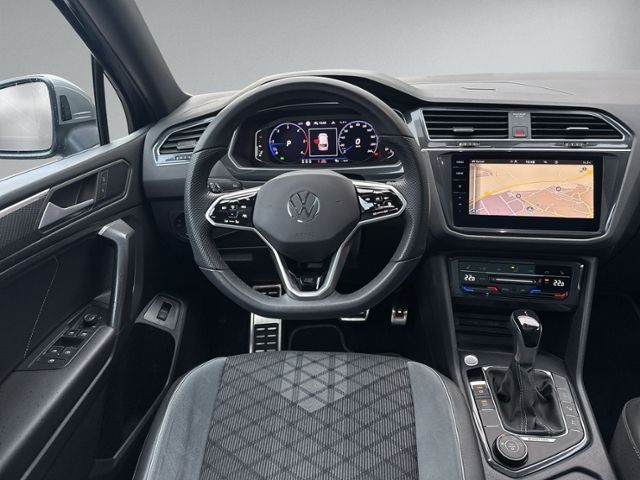Tiguan Allspace 2.0 TDI R-LINE 4MOTION PANO+AHK+