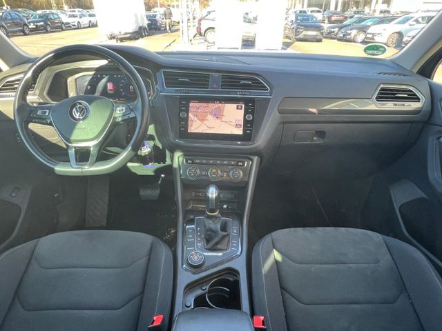 Tiguan 2.0TDI 4M DSG Highline R-LINE*NAVI*ASSIST