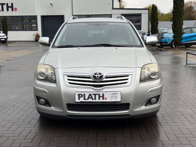 Toyota Avensis  Kombi 1.8 Travel