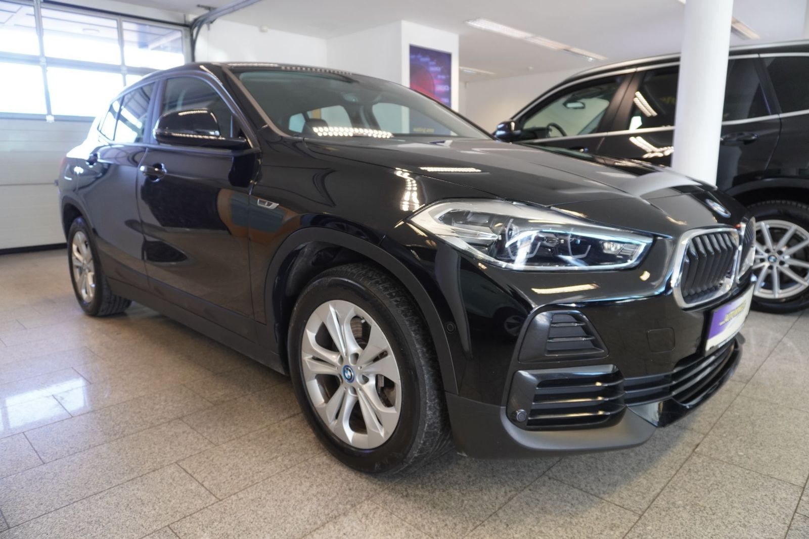 BMW X2 xDrive25e PHEV Aut. ./LED/Navi imagem 3