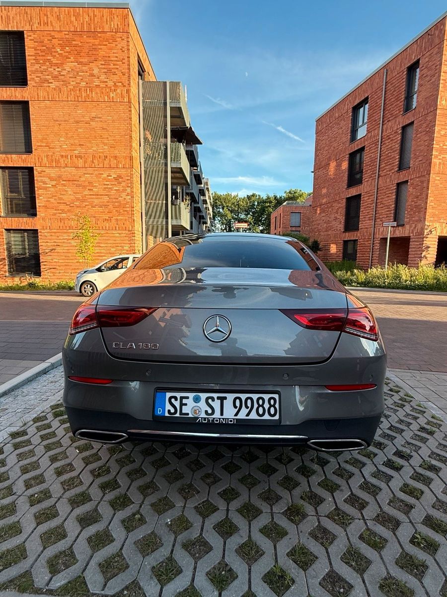 MERCEDES-BENZ Mercedes CLA 180
