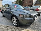 Volvo S40 Lim. T5 Summum - Volvo S40: Summum