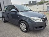 Skoda Fabia Classic Radio Klima - Skoda Fabia aus 2010: Kombi