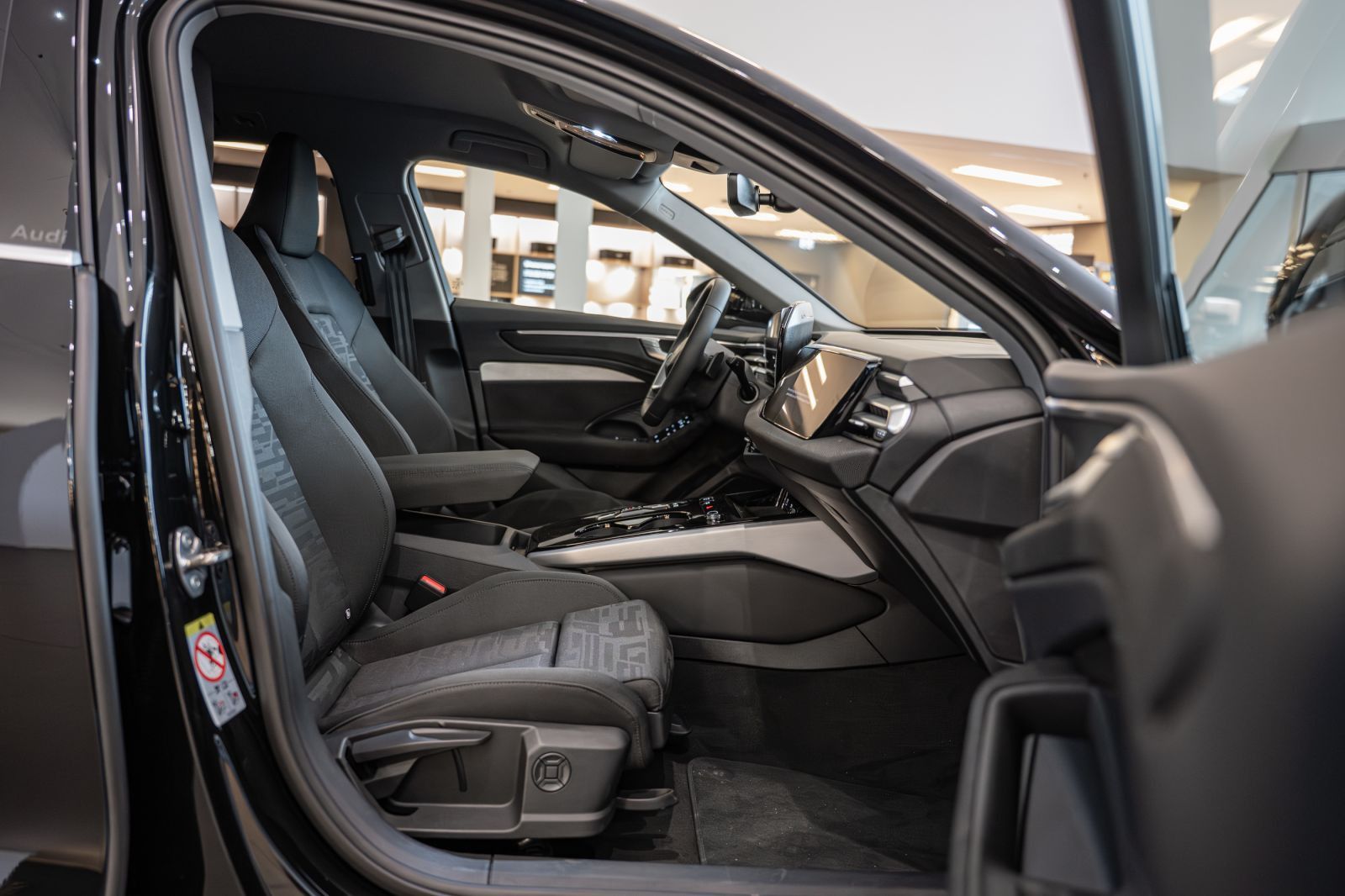 Audi A6 - Bild 8