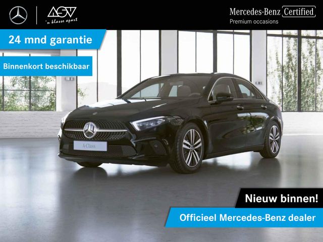 Mercedes-Benz A 180 Luxury Business Solution | Panorama - Schi