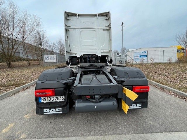 Fahrzeugabbildung DAF FT XG 450