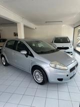 Fiat Grande Punto 1.3 MJT 75 CV 5 porte Dynamic - Fiat Grande Punto Dynamic mit Diesel-Antrieb