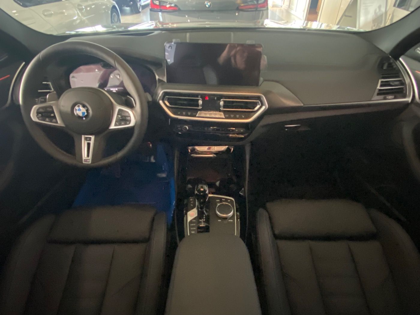 Fahrzeugabbildung BMW X4 M40i BSI+Paket AHK/M-SportSitz/ACC/360/LASER
