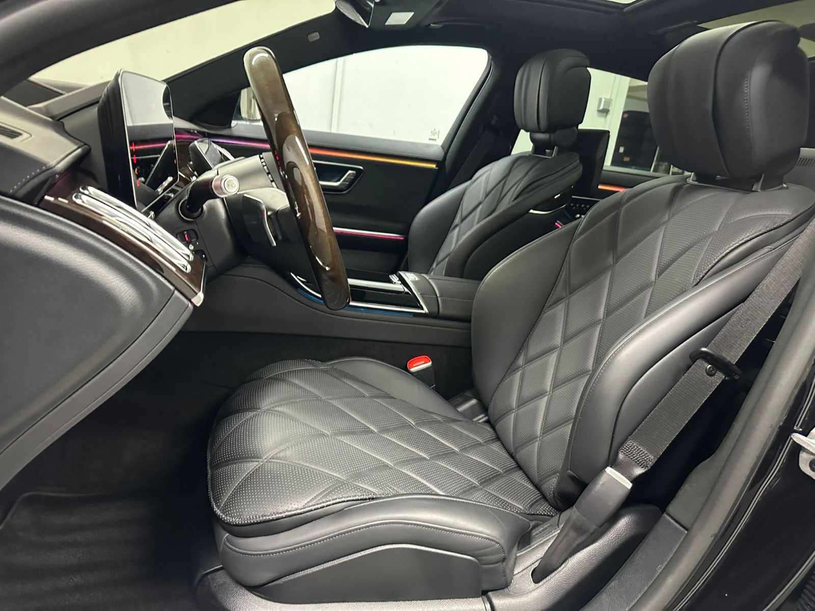 Fahrzeugabbildung Mercedes-Benz S 580 e MAYBACH  *FOND ENTERT*EXCLUSIVE*TABLET