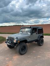 Jeep Wrangler TJ 4.0 Offroad - Jeep: Allradantrieb, Offroad