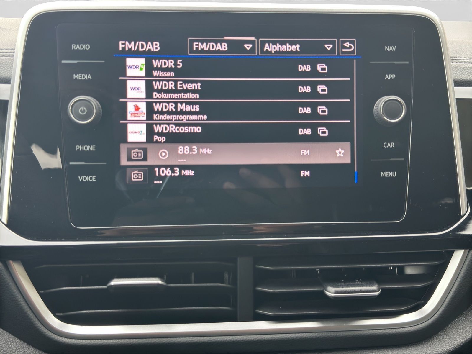 Volkswagen T-Roc - Bild 14