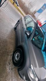 Volkswagen Tiguan Tüv neu 2 Jahre - Volkswagen Tiguan mit Benzin-Antrieb: Kombi