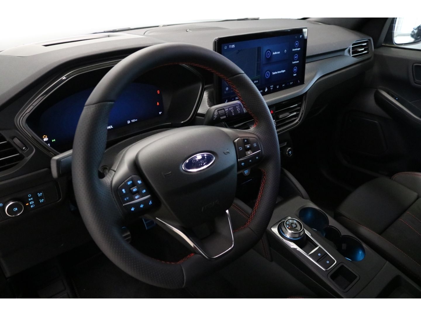 Fahrzeugabbildung Ford Kuga ST-Line X HEV 2.5 AWD NEUES MODELL