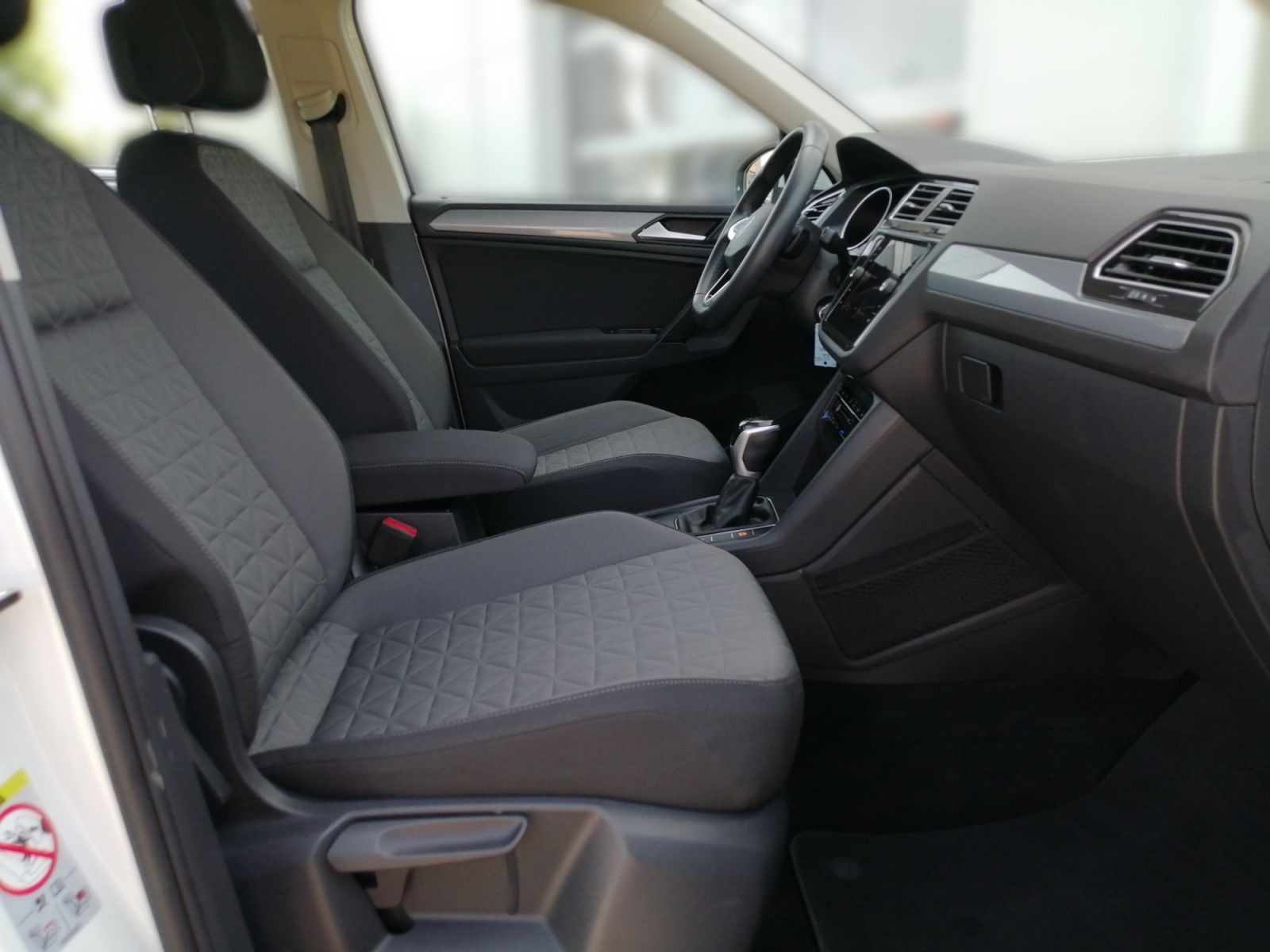 Volkswagen Tiguan - Bild 16