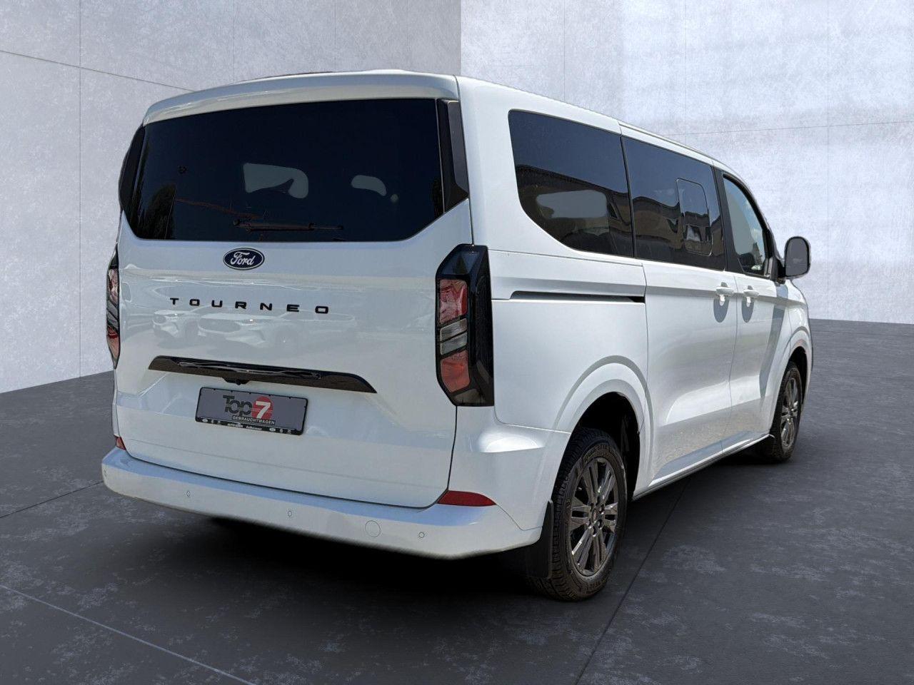 Ford Tourneo Custom Titanium L1 170PS Automatik Navi