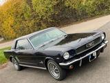 Ford Mustang (V8 - 4,7l) mit schöner Historie - : Sportwagen, Schöne
