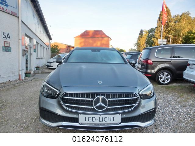 Mercedes-Benz E 220 E -Klasse T-Modell E 220 d/Facelift/AHK