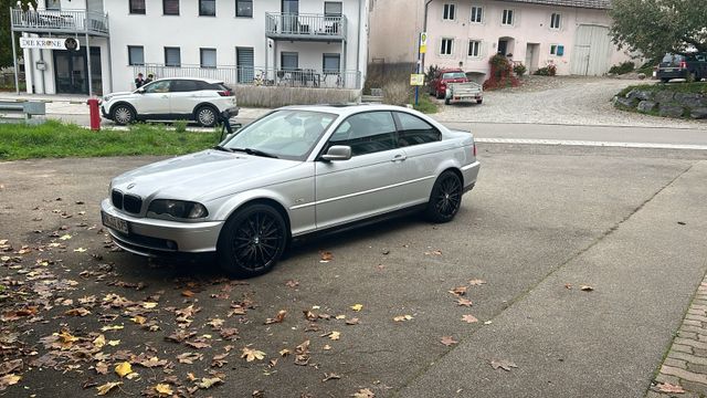 BMW 323 e46 die guten noch!!!!