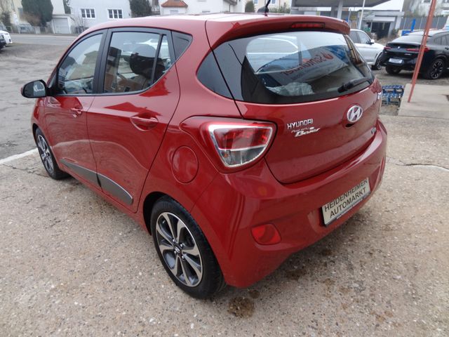 Fahrzeugabbildung Hyundai i10 FIFA World Cup Edition/2.Hd/Klima/Garantie/