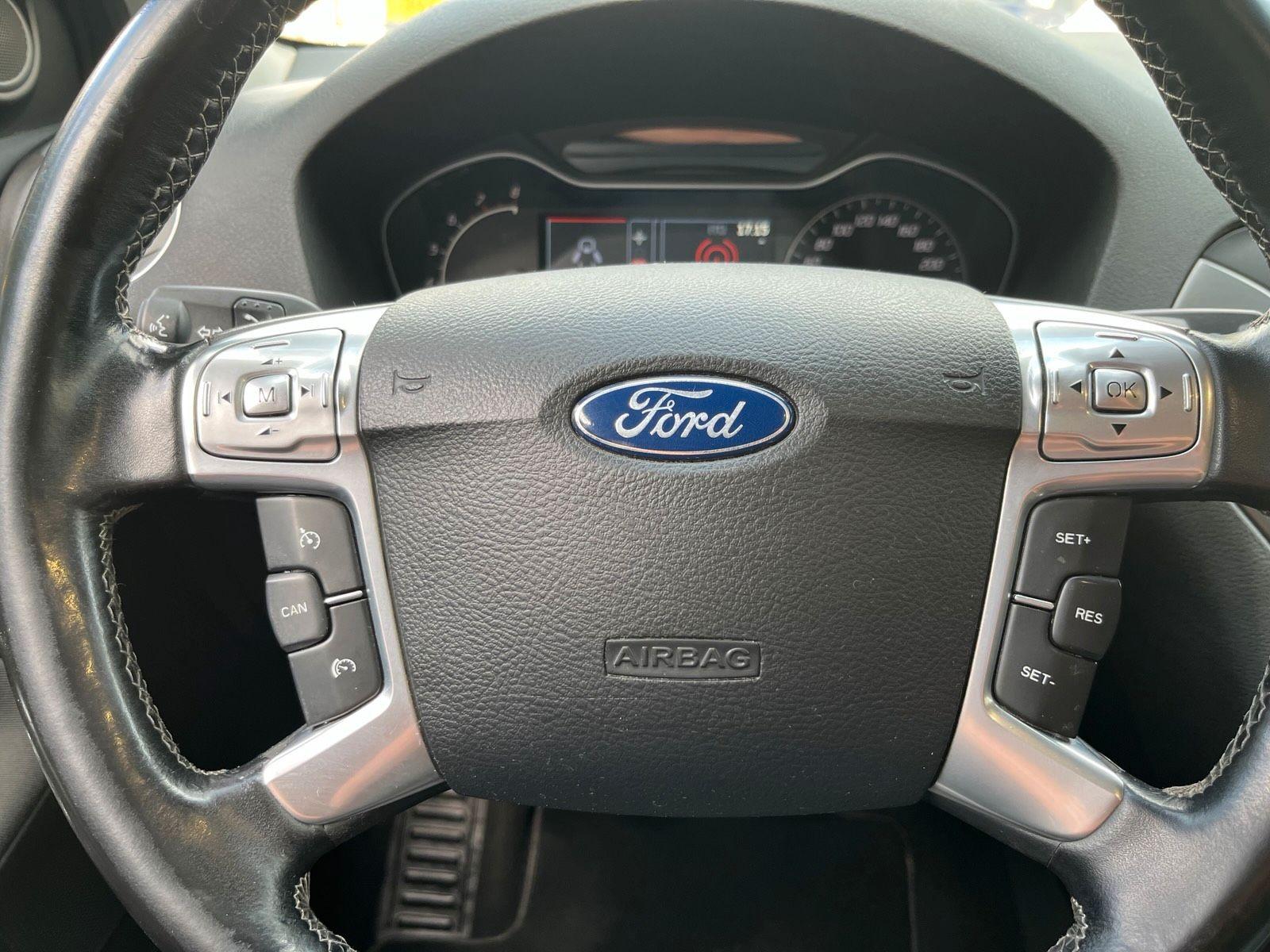 Ford Mondeo 2012 — photo 9