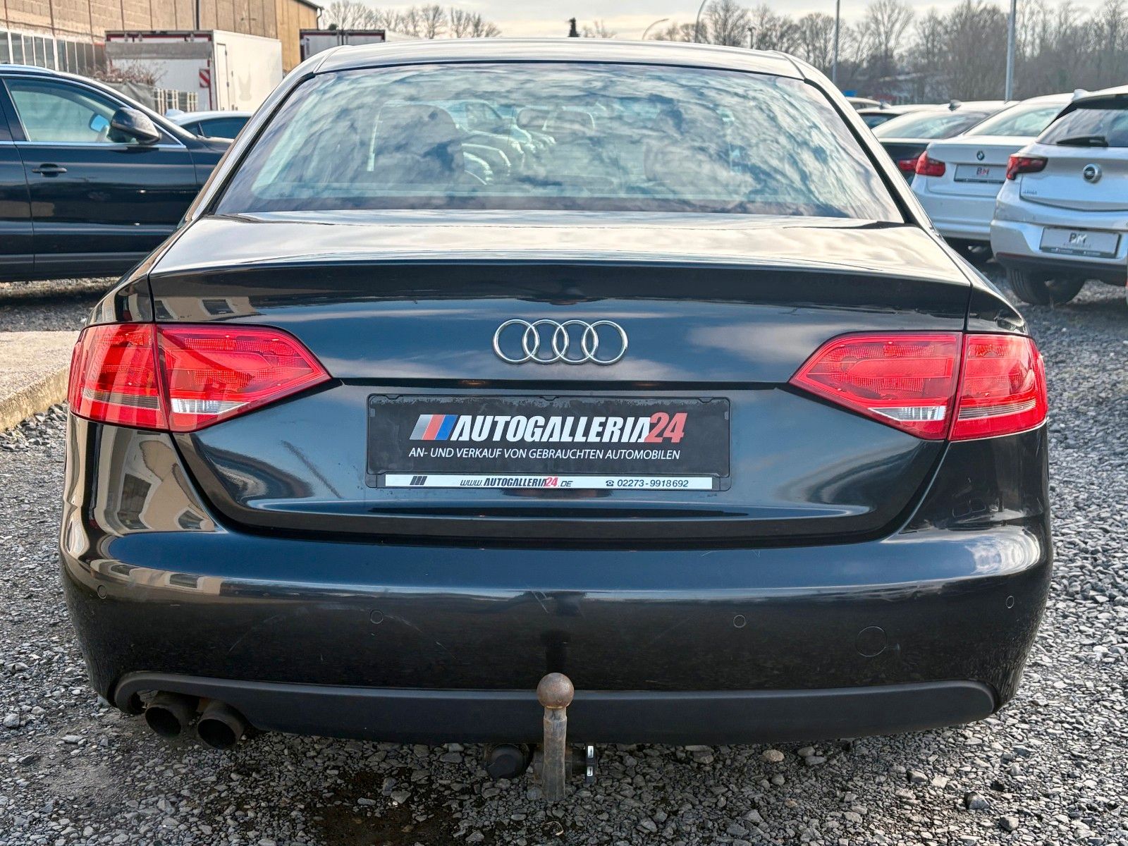 Fahrzeugabbildung Audi A4 2.0 TFSI Limo Ambition Xenon SPORTSITZE 1.HAN