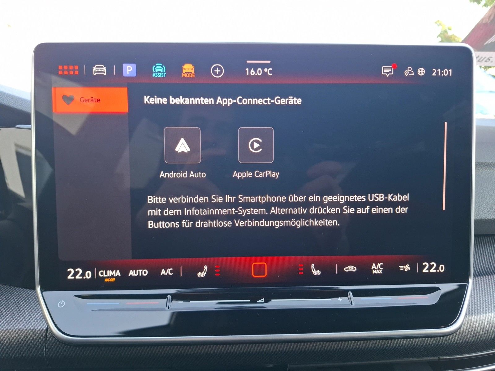 Fahrzeugabbildung Volkswagen Golf VIII GTI DSG LED CarPlay AID ACC RFK SH