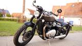 Triumph Bobber Bonneville 1200 - MOTORRAD BOBBER