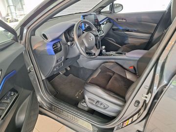 Toyota C-HR 2.0 Hybrid Style Selection