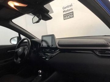 Toyota C-HR - 11