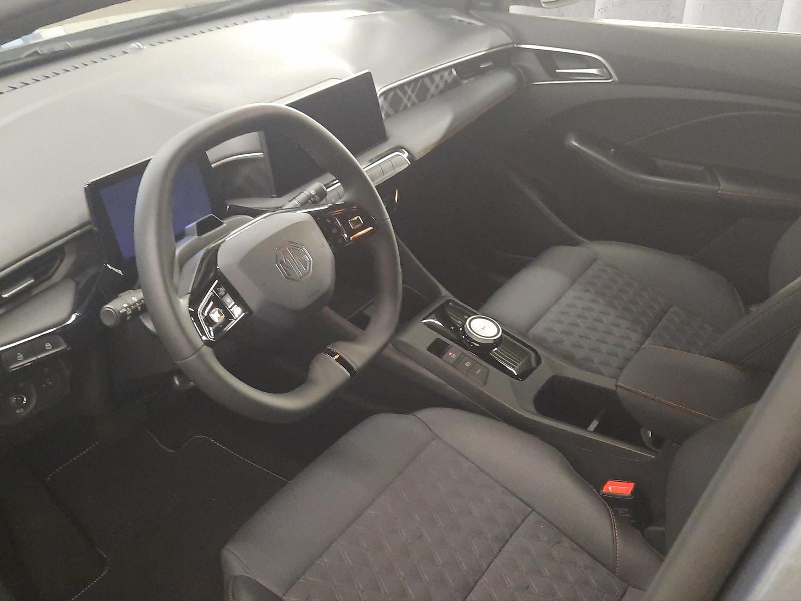 MG MG3 3 Luxury 1.5 Hybrid+ Aut. LED ACC RFK, миниатюра 10