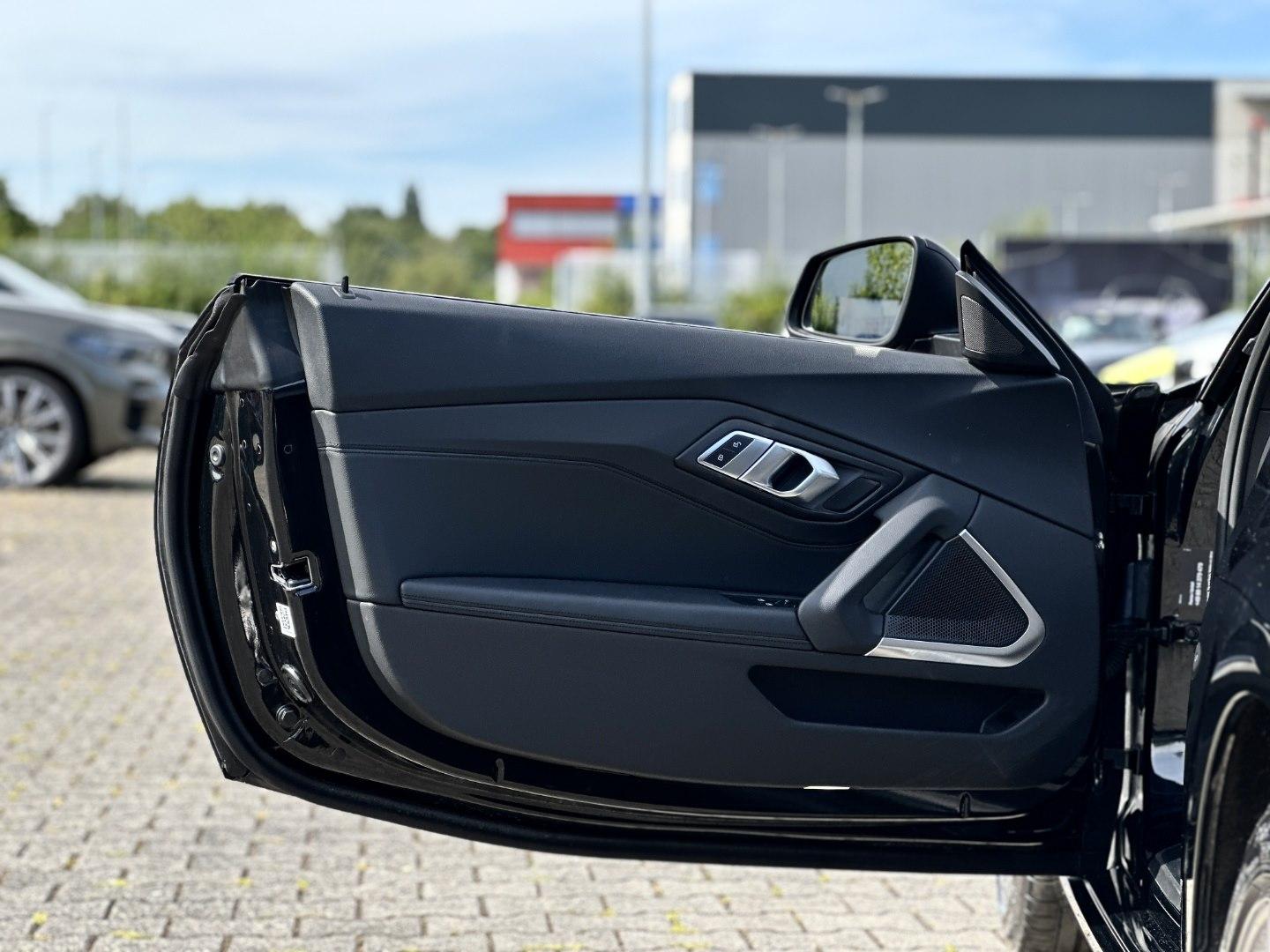 BMW Z4 sDrive20i Advantage HiFi DAB WLAN Tempomat, миниатюра 9